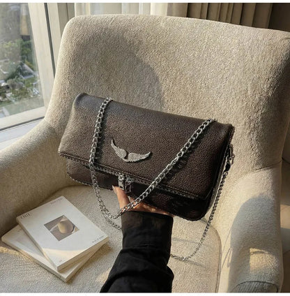 Fashionable Crossbody Bags for Women | Minimalist Chain Designer Shoulder Bag & Retro Purse