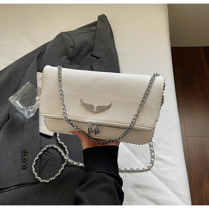 Fashionable Crossbody Bags for Women | Minimalist Chain Designer Shoulder Bag & Retro Purse