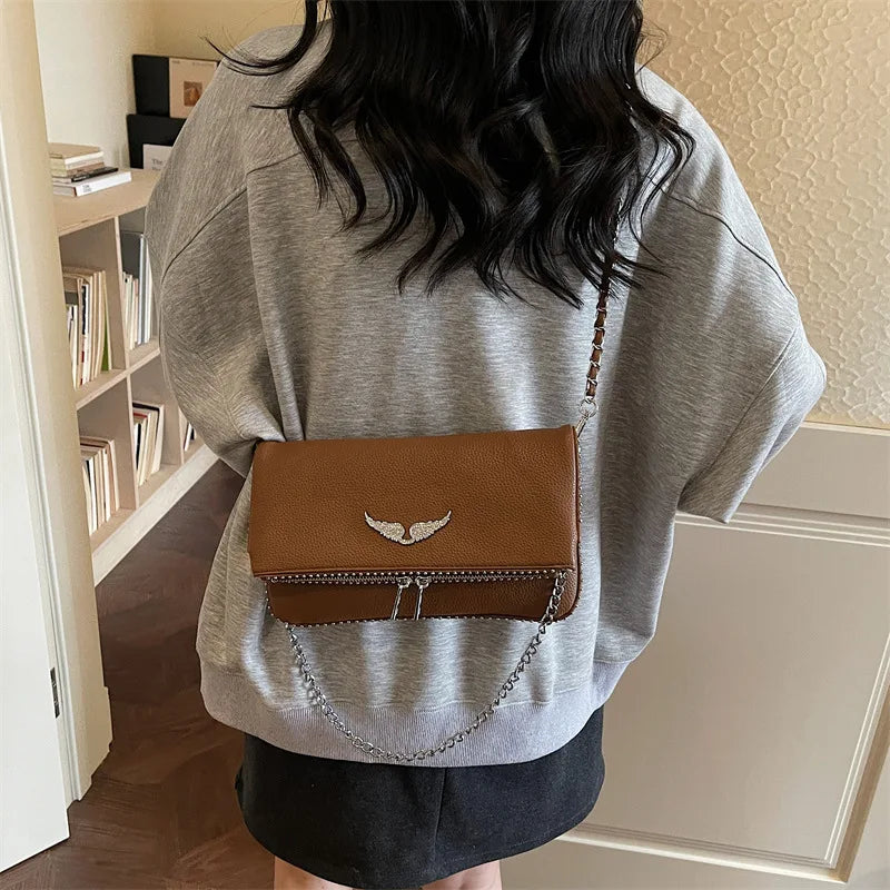 Fashionable Crossbody Bags for Women | Minimalist Chain Designer Shoulder Bag & Retro Purse